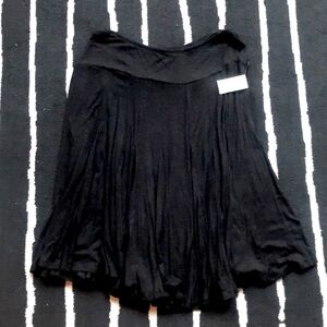 NWT Coldwater Creek black knit flare skirt L 14-16